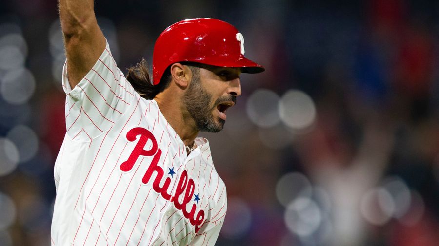 Phillies Walk-Off Hero Sean Rodriguez Booed For Criticizing Phillies Fans For Booing