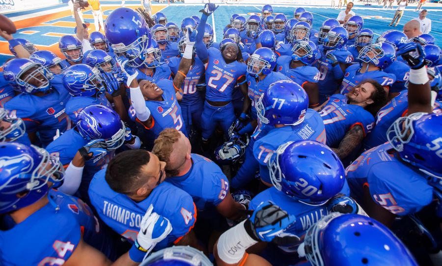 Homeless Football Player Can&#39;t Receive Fans&#39; Aid Due To NCAA Rules