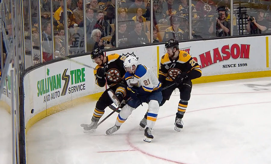 Blues Benefit From Controversial No-Call To Take 3–2 Series Lead Over Bruins