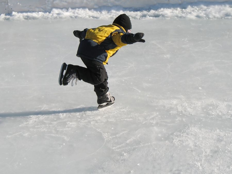 Awful Neighbor Sics City On Backyard Rink That Causes "Visual Harm"
