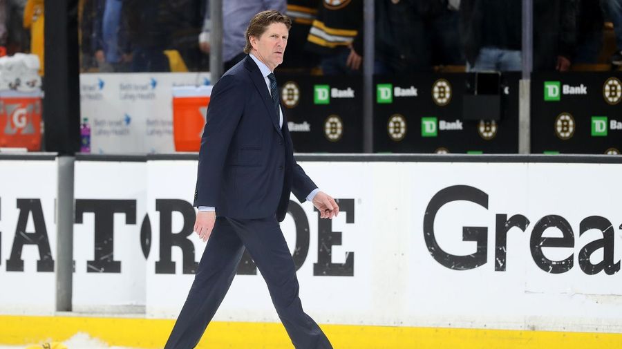 Hockey media&#39;s shameful Mike Babcock rehab tour is underway