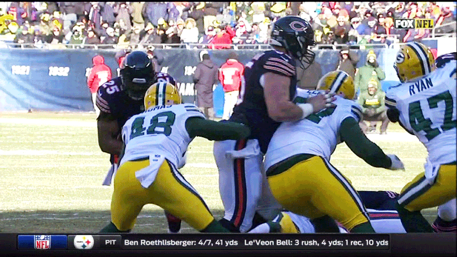 Bears&#39; Ka&#39;Deem Carey Loses His Helmet Decal After Tackle