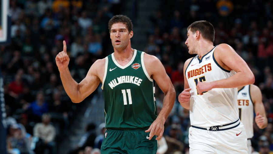 Brook Lopez Is Keeping His Résumé Fresh, Learning New Skills, Banging Eight Threes