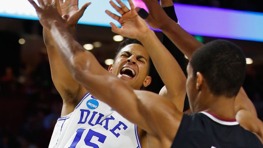 South Carolina Does Nation Favor, Eliminates Duke