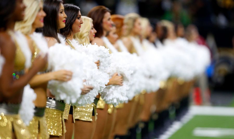 Ex-NFL Cheerleaders Offer To Settle Discrimination Suit Against The NFL If Roger Goodell Agrees To Meeting