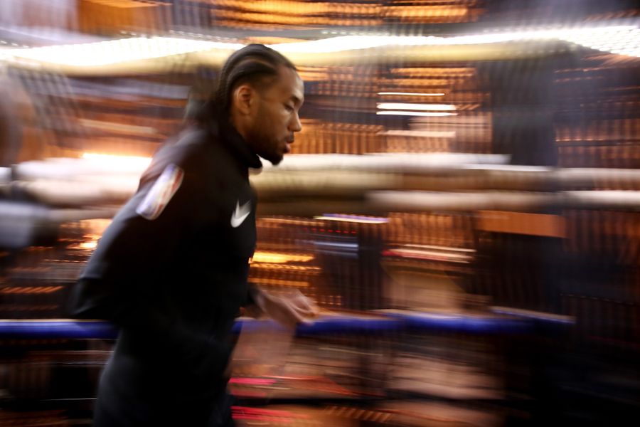 Kawhi Leonard Signs For Only Two Guaranteed Years With Clippers, Can Continue Wandering The Barren Plain, Searching, Always Searching