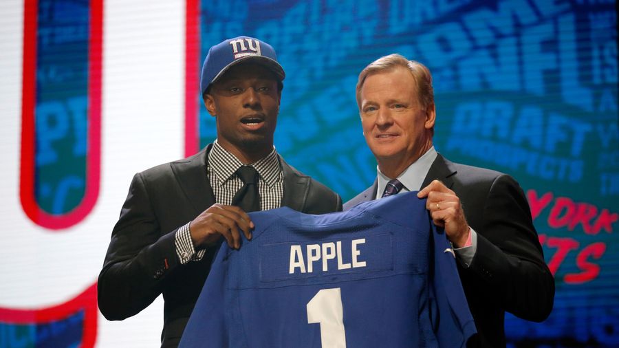 Giants Suspend Eli Apple For "Detrimental" Behavior <em></em>