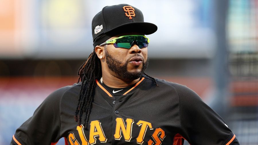 Why Does Johnny Cueto Always Keep His Shirt On In The Pool?