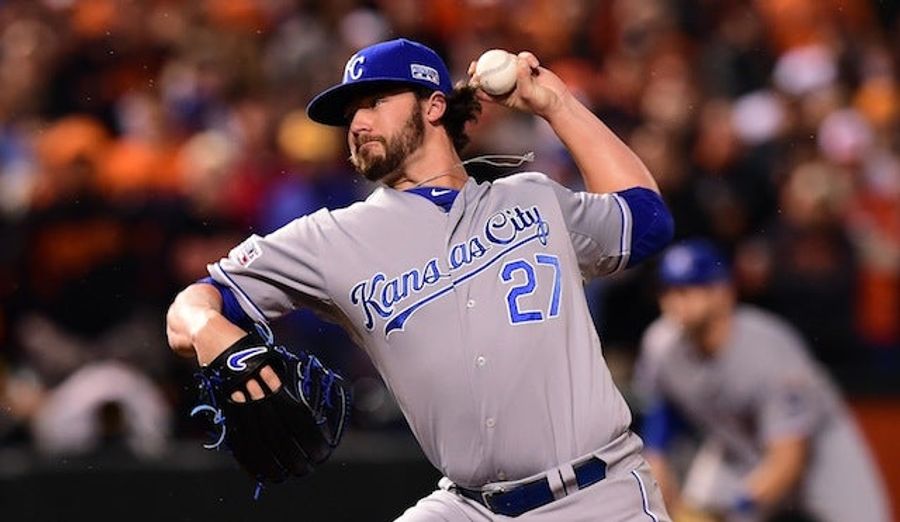 Royals Pitcher Gives Playoff Tickets To Broke Dude On Twitter