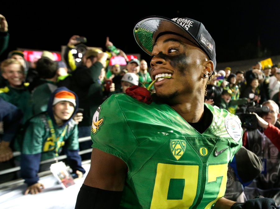 Report: Oregon WR Darren Carrington Fails Drug Test, Misses Title Game