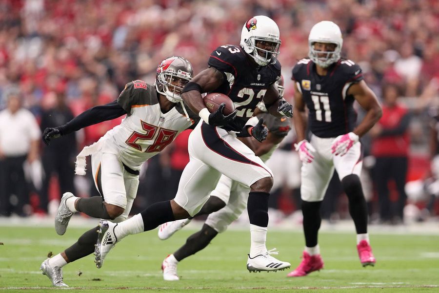 Adrian Peterson’s First Game On The Cardinals Was His Best Of The Season