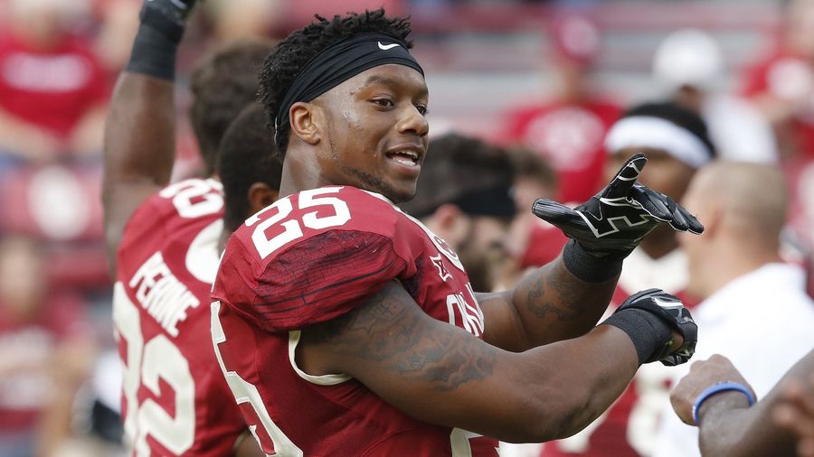 Oklahoma RB Joe Mixon Suspended For Being A Dick To Parking Lot Attendant [Update]