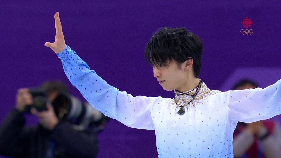 Yuzuru Hanyu Skated Masterfully And Then Winnie The Pooh Bears Rained Down On The Ice
