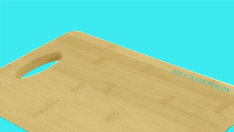 What To Do When Your Cutting Board Reeks Of Onion