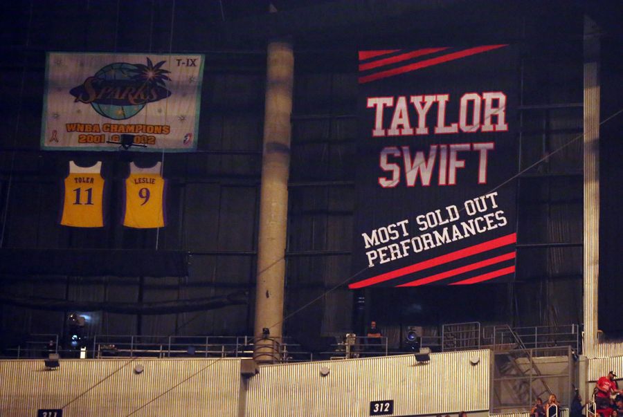 L.A. Kings Cover Up Taylor Swift Banner In Attempt To Break Totally Real Curse