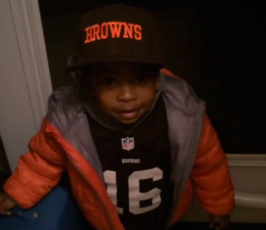 Browns WR's Son Now Knows Which Team To Support