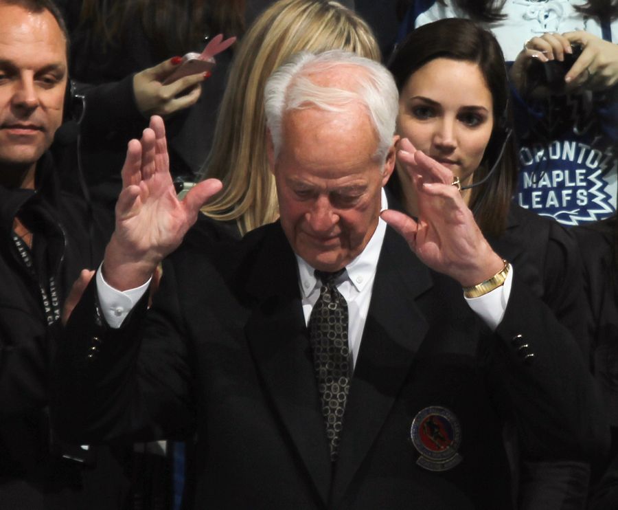 Report: Gordie Howe Suffered "Serious" Stroke