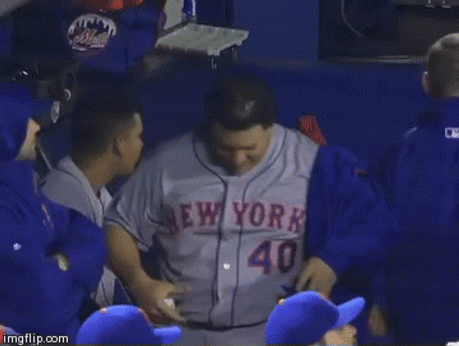 Bartolo Colon Celebrates Strong Start By Jiggling His Belly