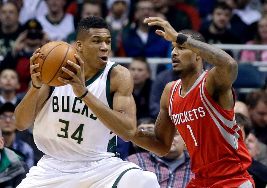 Giannis Antetokounmpo Is A Point Guard Now, And It's Awesome