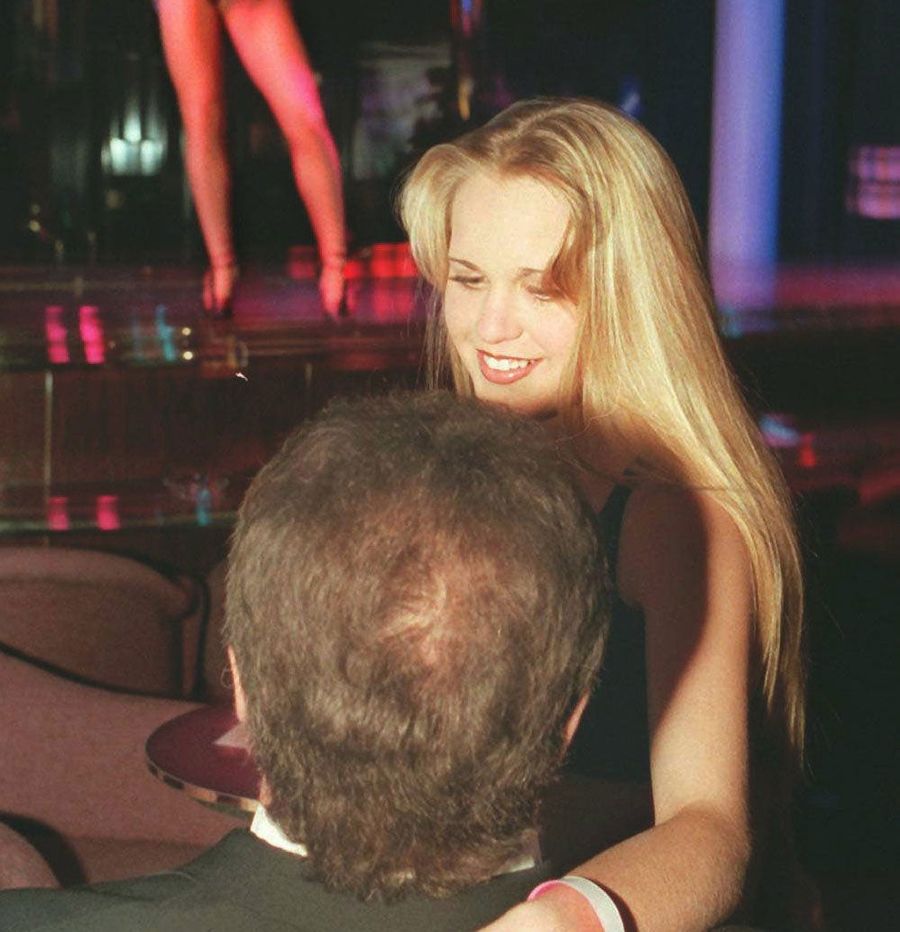 Story About Teacher Who Gives Child Lap Dance In Class Is Very Weird