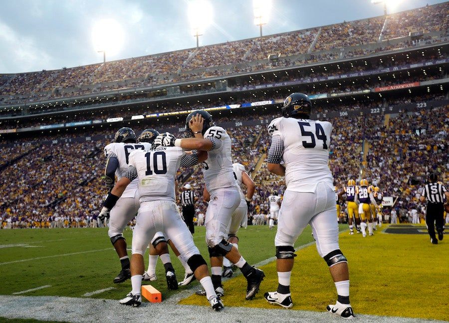 Kent State Lineman Dies In Apartment