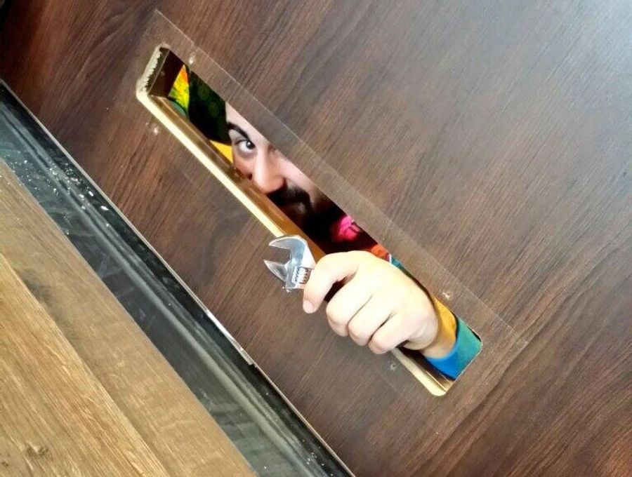 Now Paralympians Are Getting Stuck In Sochi Bathrooms