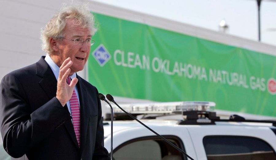 Oklahoma City Thunder Part-Owner Dies In Car Crash One Day After Being Indicted