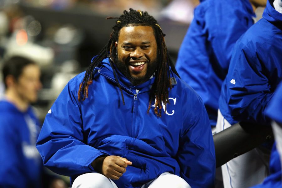 Giants Sign Johnny Cueto, Make The NL West More Interesting
