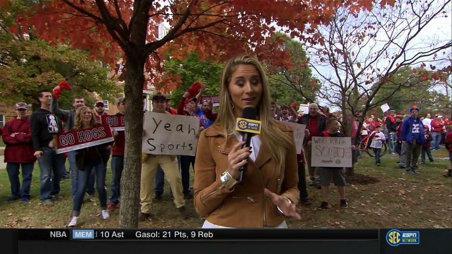 Grab 'Em By The Saban: Your Baton Rouge <i>College GameDay</i> Sign Roundup