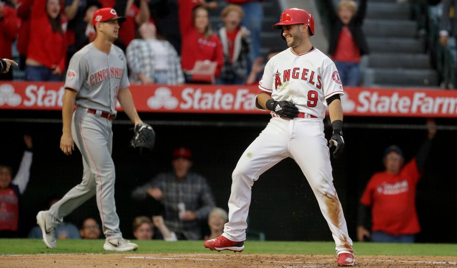 Tommy La Stella's Blessed Season Continues With Leadoff Inside-The-Park Dinger