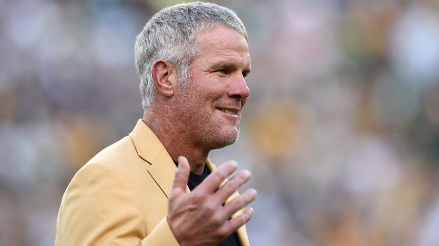 Report: Brett Favre Sued For $16 Million After Failed Launch Of Bullcrap Social Media Startup