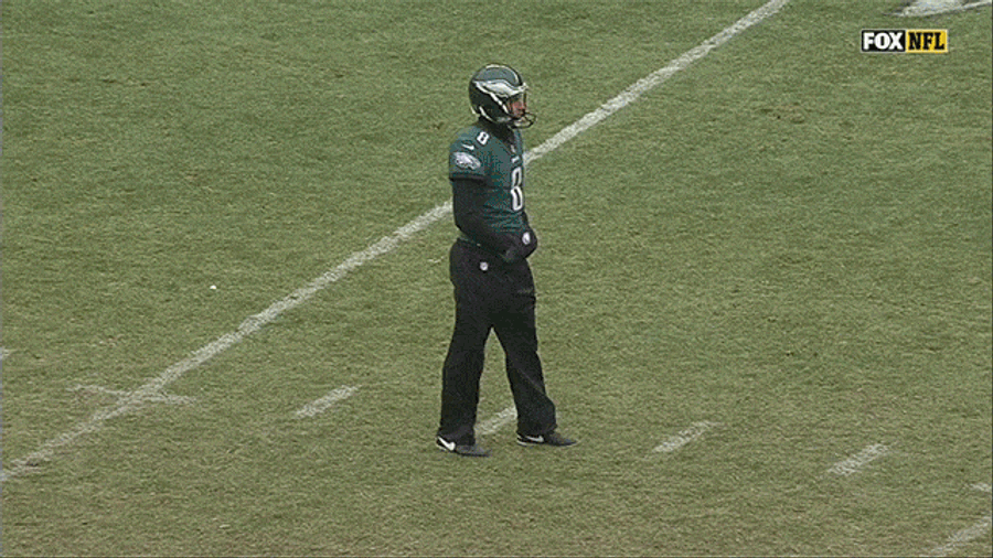 Donnie Jones Puts On A Show Before Punting