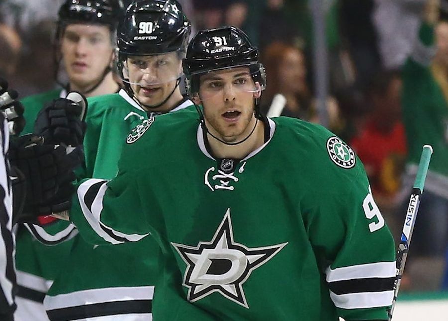 Tyler Seguin Shows His Gross Achilles Injury To Everyone