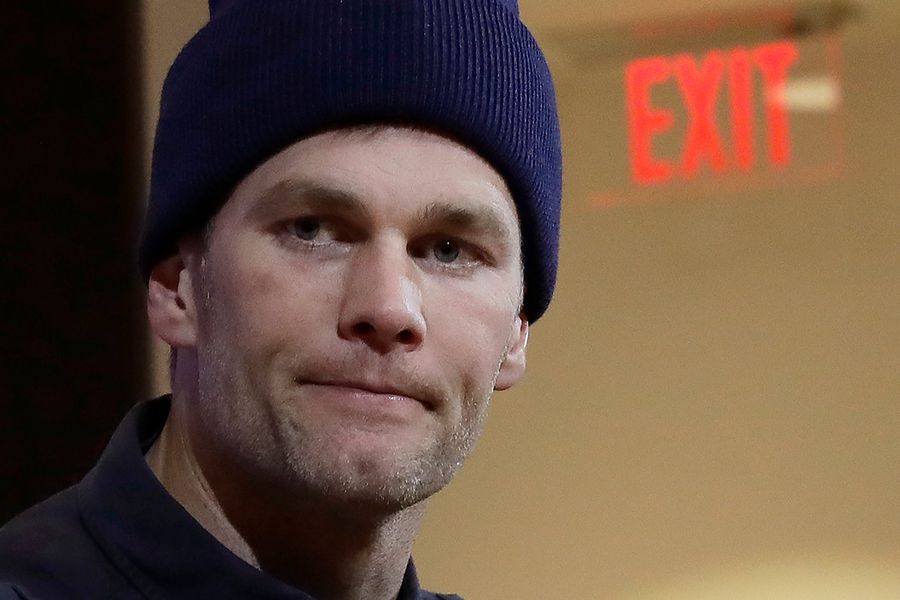 Tom Brady Will Be 43 Next Season. History Tells Us That Doesn't Bode Well For Him