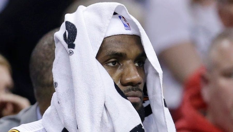 LeBron James Is Out For Two Weeks, And It Only Gets Worse For The Cavs