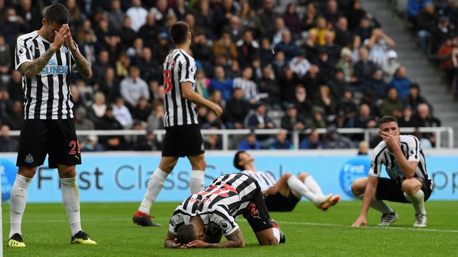 DeAndre Yedlin Assists On Newcastle Equalizer (Yay), Scores Chelsea Game-Winner (Oof)
