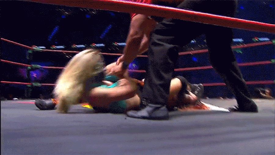 Pro Wrestler Sexy Star Accused Of Intentionally Injuring Opponent&#39;s Arm In Shoot