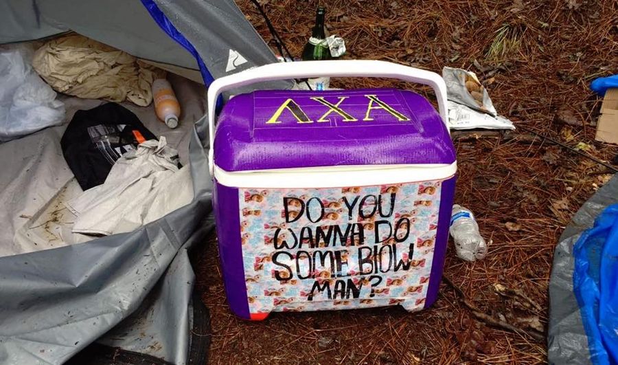 University Of Oregon Apologizes For Herd Of Bros Who Clogged A Lake With An &quot;Incredible Amount Of Trash&quot;