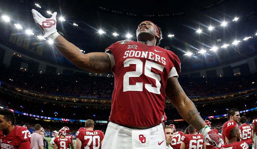 Joe Mixon's Agent Says Video Of His Client Punching A Woman Can Be "An Educational Tool"