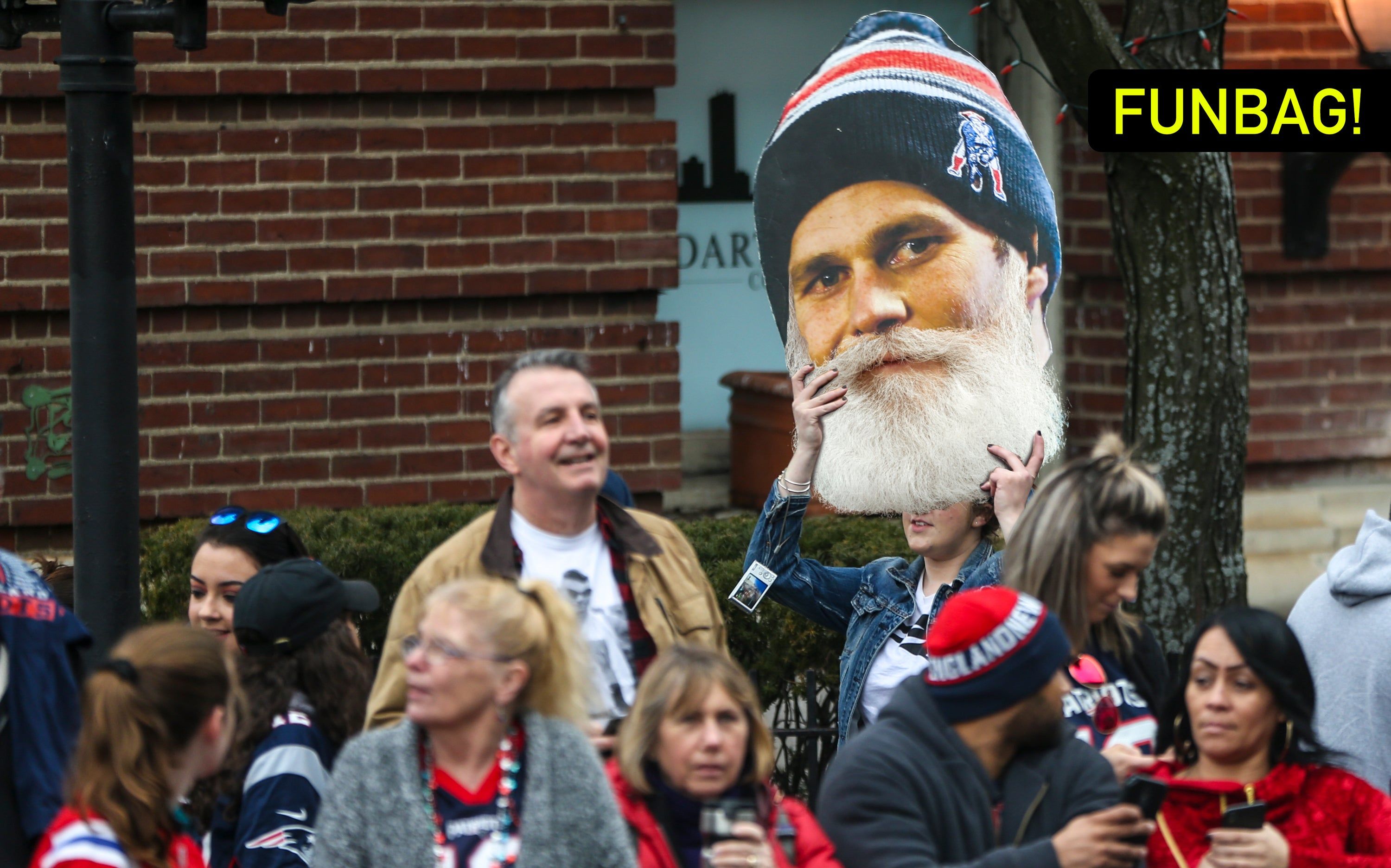 Deadspin | Oh God, What If The Patriots Win A SEVENTH Title?!<em></em>